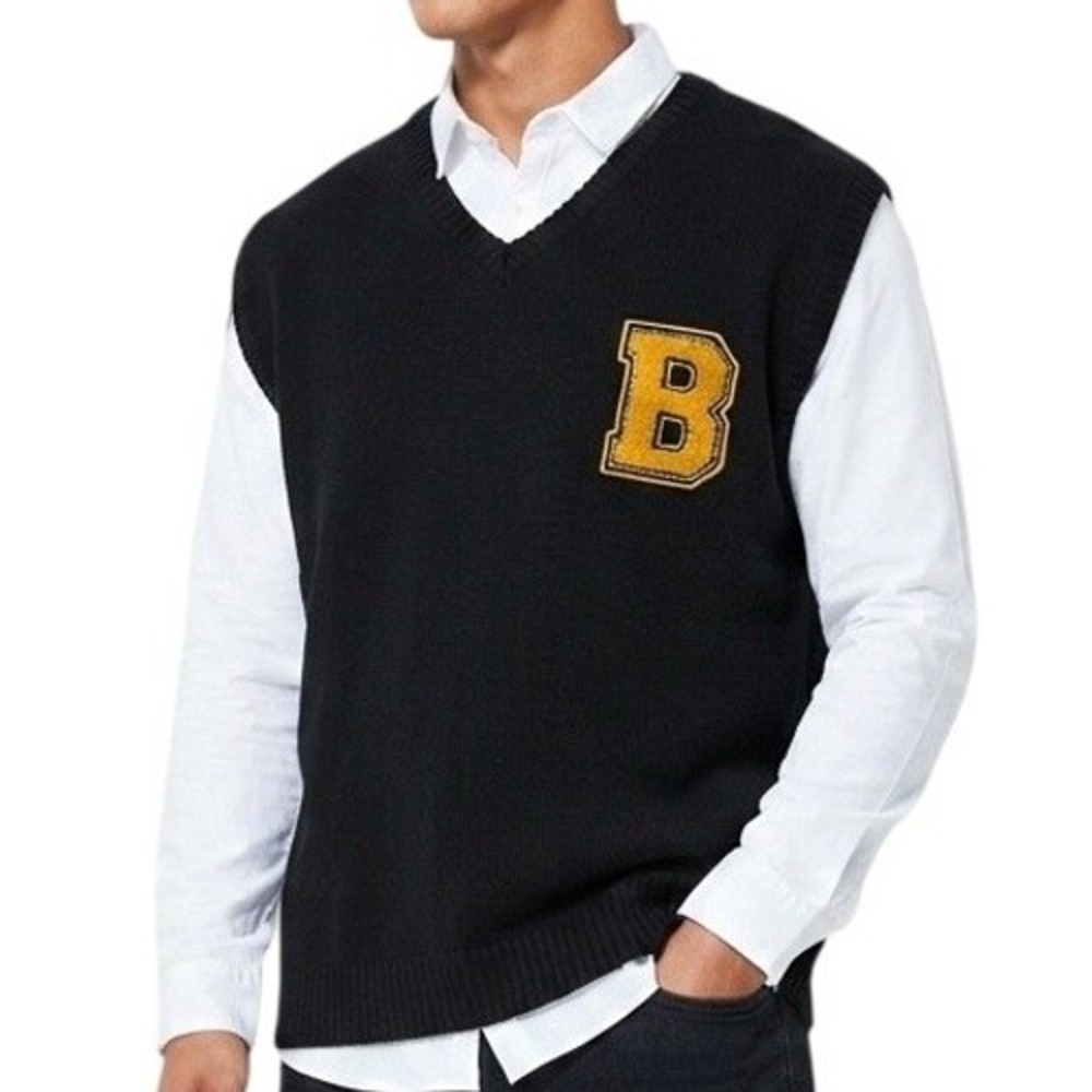 BooHooMAN Black Knit Sweater Vest Varsity Style‎ "B" Patch Size XL
